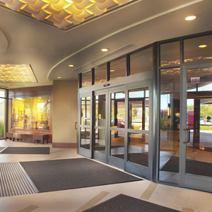 commercial door specialist Guadalupe